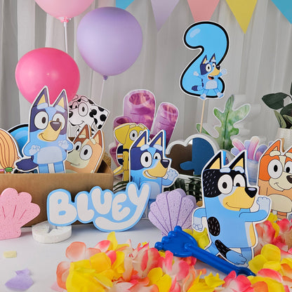 Bluey and Bingo birthday decorations with cutouts and centerpiece props.