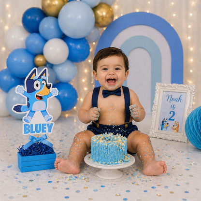bluey centerpieces birthday with toddler cake smash party setup